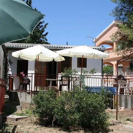 Seaside House Zatoglav, - 13540 펜션 로고즈니차